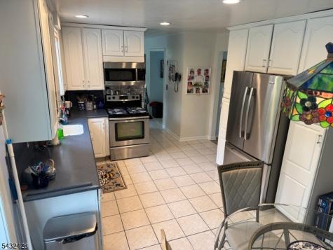 23 Lavina Trail Jefferson NJ 07438