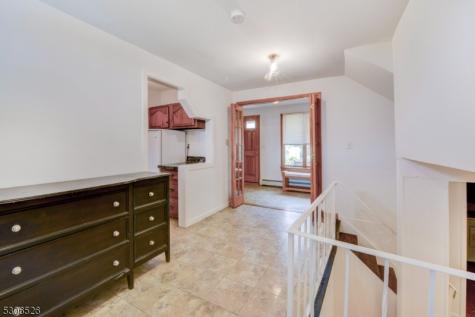 27 Cleveland Terrace West Orange NJ 07052
