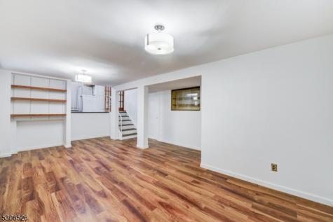 27 Cleveland Terrace West Orange NJ 07052