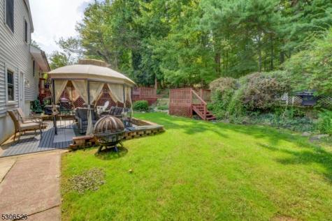 27 Cleveland Terrace West Orange NJ 07052