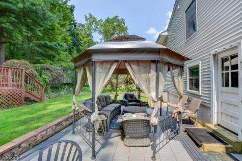 27 Cleveland Terrace West Orange NJ 07052