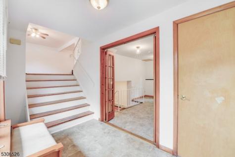 27 Cleveland Terrace West Orange NJ 07052