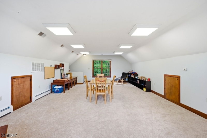 508 Maple Lane Allamuchy NJ 07821