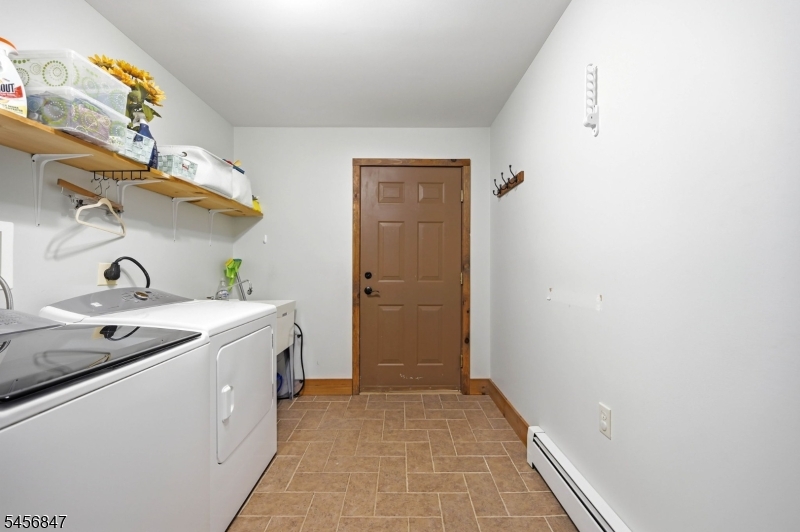 508 Maple Lane Allamuchy NJ 07821