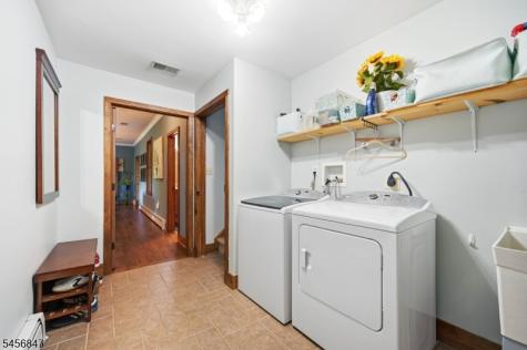 508 Maple Lane Allamuchy NJ 07821