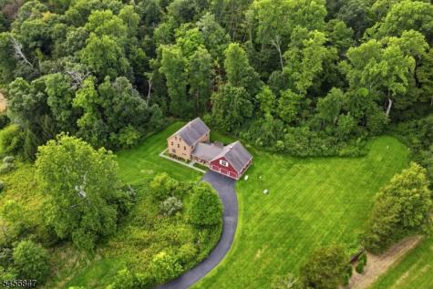 508 Maple Lane Allamuchy NJ 07821