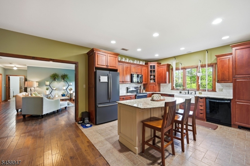 508 Maple Lane Allamuchy NJ 07821