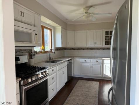 18 Kline Boulevard Readington NJ 08889