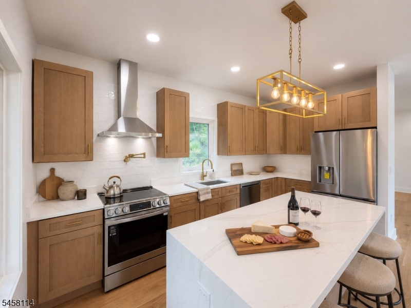 10 Alpine Trail Vernon NJ 07462