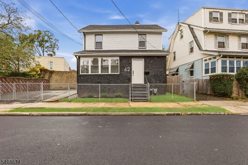 62 Unity Avenue Newark NJ 07106