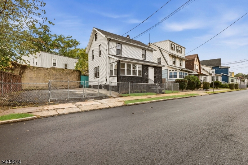 62 Unity Avenue Newark NJ 07106
