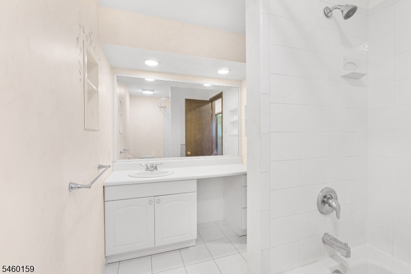19 Dalrymple Road Frankford NJ 07826