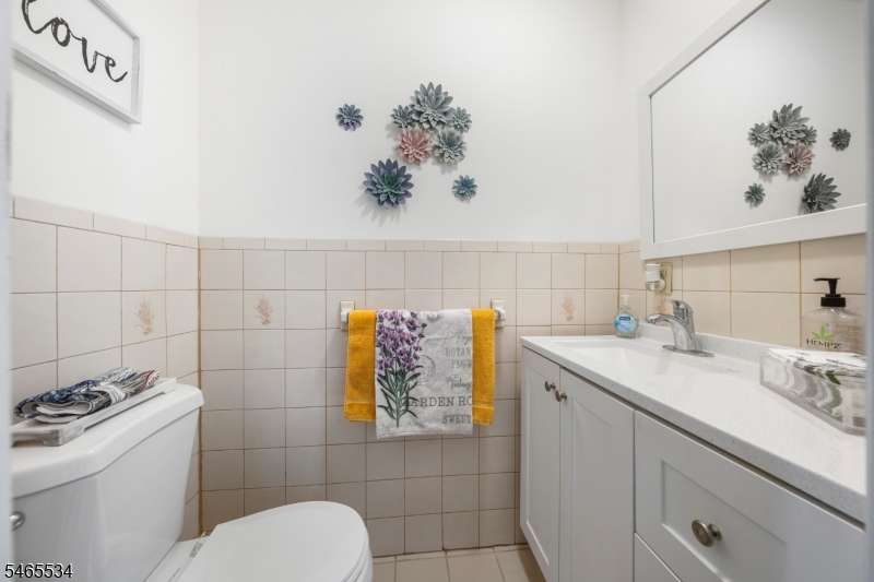 2173 Halsey Street Union NJ 07083