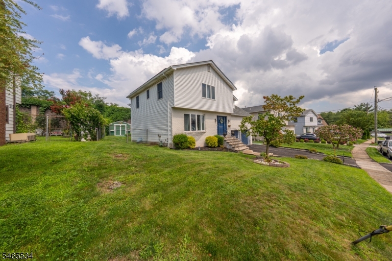 2173 Halsey Street Union NJ 07083