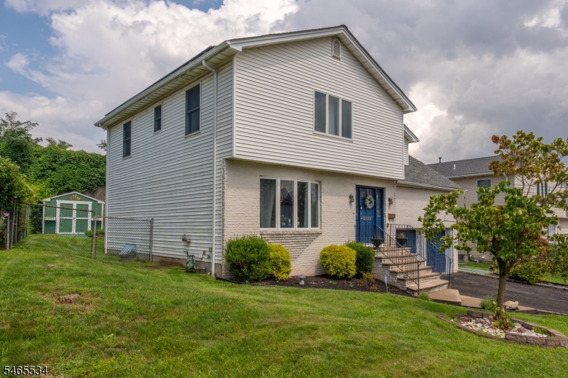 2173 Halsey Street Union NJ 07083