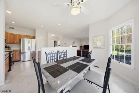 29 Castle Court Randolph NJ 07869