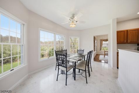 29 Castle Court Randolph NJ 07869