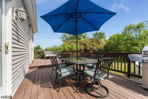 2 General Morgan Lane Lebanon NJ 08826