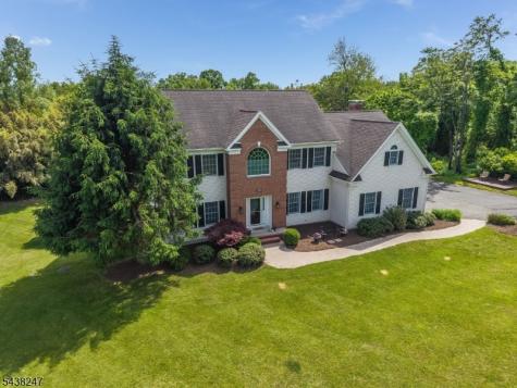 2 General Morgan Lane Lebanon NJ 08826
