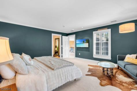 1 Spring Hill Road Franklin NJ 08801