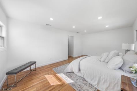 2845 Allen Avenue Union NJ 07083