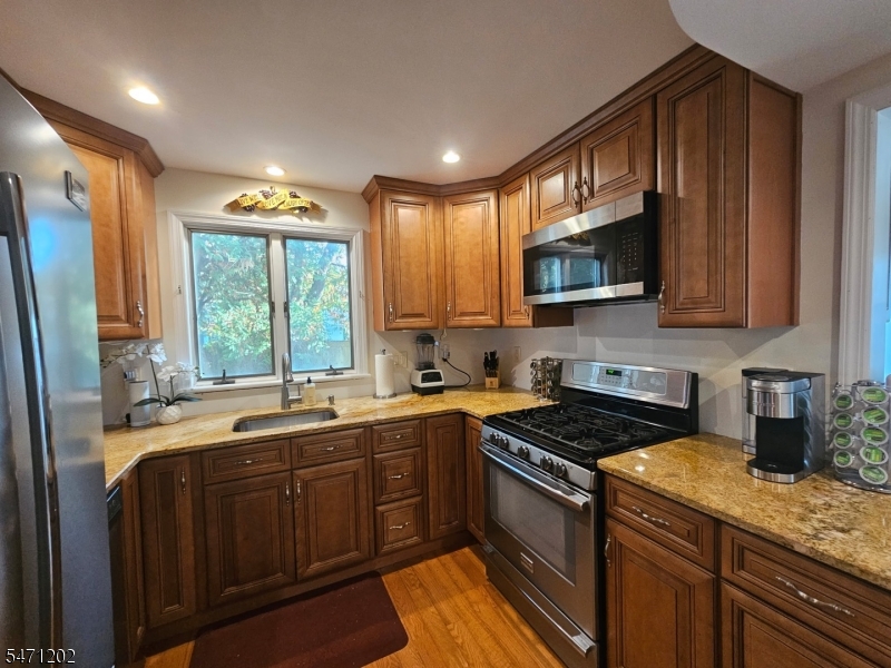 518 Lincoln Avenue Pompton Lakes NJ 07442