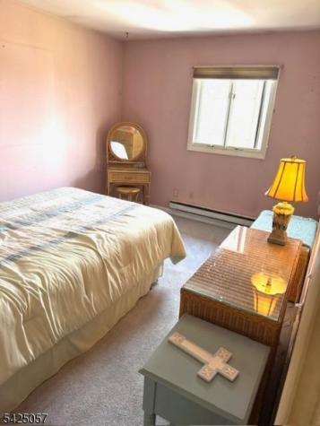 8 Loyola Court Hopatcong NJ 07843