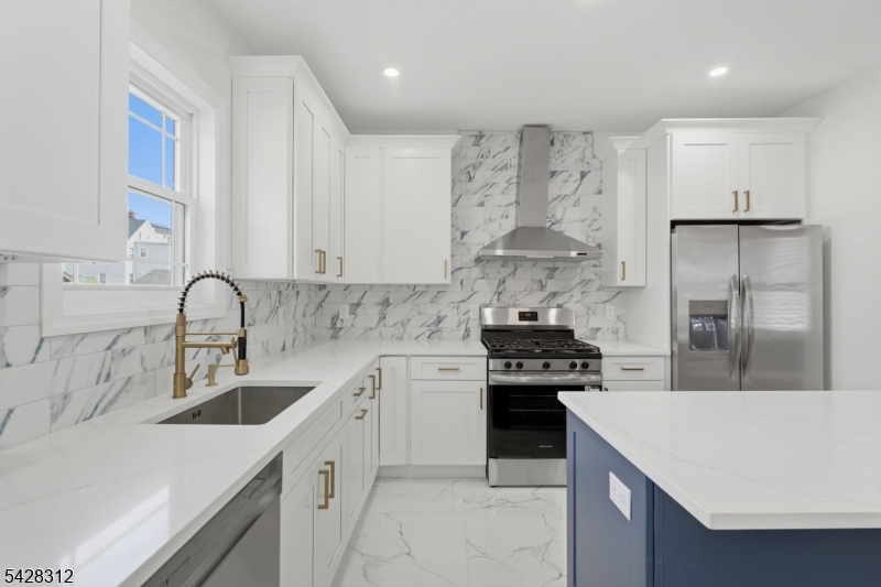 153 Brookside Avenue Irvington NJ 07111