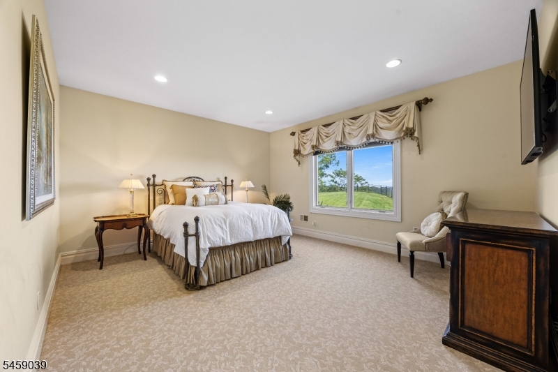 15 Adams Way Montville NJ 07082