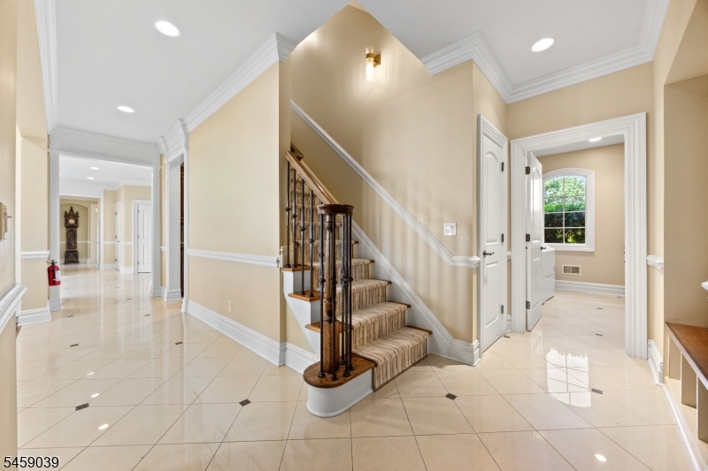 15 Adams Way Montville NJ 07082