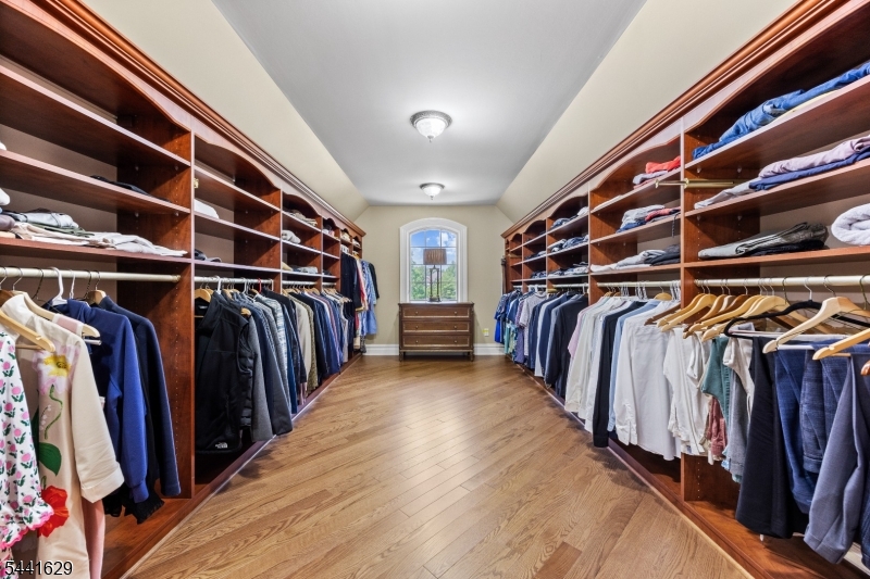 15 Adams Way Montville NJ 07082