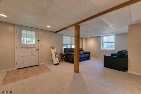 12 Ogden Terrace Butler NJ 07405