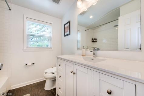 18 Columbia Avenue Berkeley Heights NJ 07922