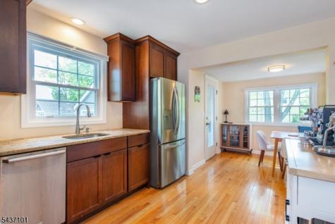 18 Columbia Avenue Berkeley Heights NJ 07922
