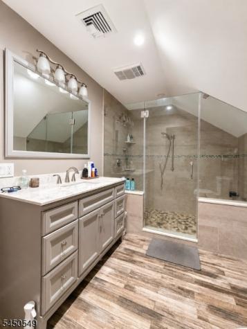33 Harrison Road Pequannock NJ 07444