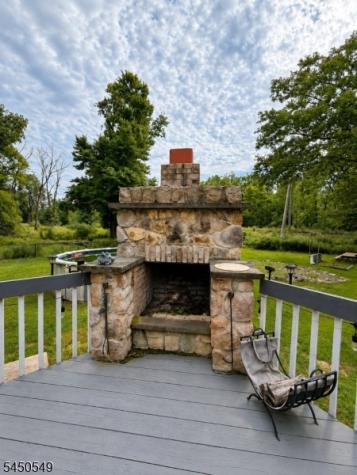 33 Harrison Road Pequannock NJ 07444