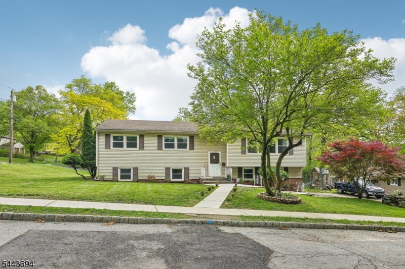 23 Chestnut Road West Orange NJ 07052