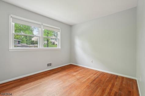 23 Chestnut Road West Orange NJ 07052