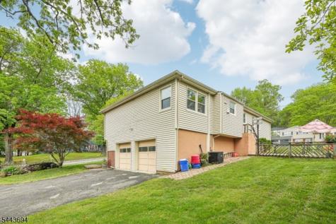 23 Chestnut Road West Orange NJ 07052