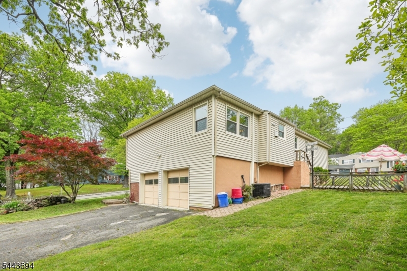 23 Chestnut Road West Orange NJ 07052