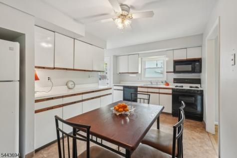 23 Chestnut Road West Orange NJ 07052