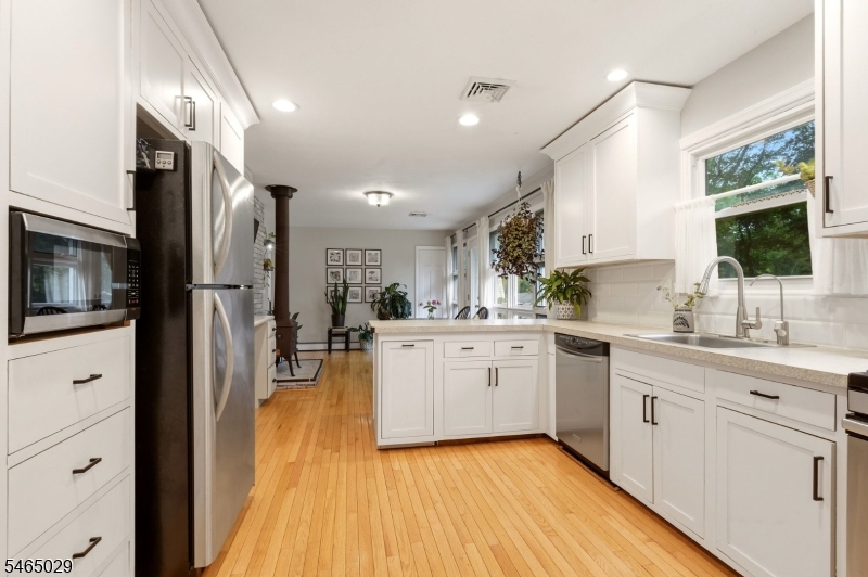 230 River Road Raritan NJ 08822