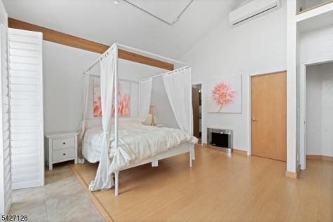 335 Valentine Street Highland Park NJ 08904