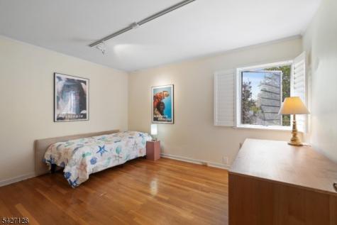 335 Valentine Street Highland Park NJ 08904