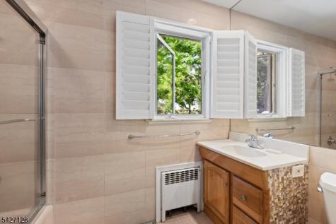 335 Valentine Street Highland Park NJ 08904