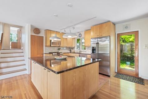 335 Valentine Street Highland Park NJ 08904
