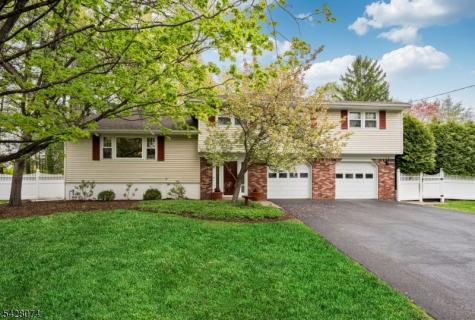 485 Eisenhower Court Wyckoff NJ 07481