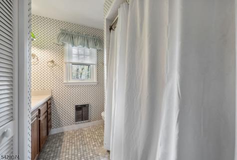 485 Eisenhower Court Wyckoff NJ 07481