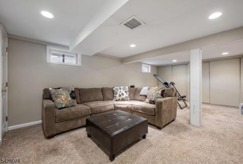 485 Eisenhower Court Wyckoff NJ 07481