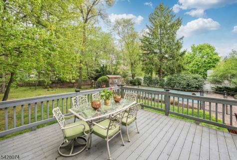 485 Eisenhower Court Wyckoff NJ 07481